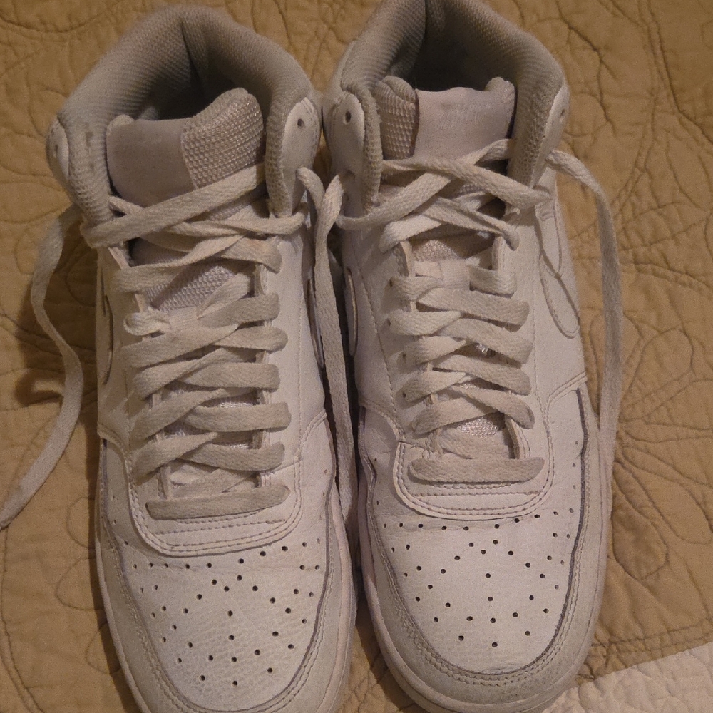 Nike White Men’s High-Top Sneakers